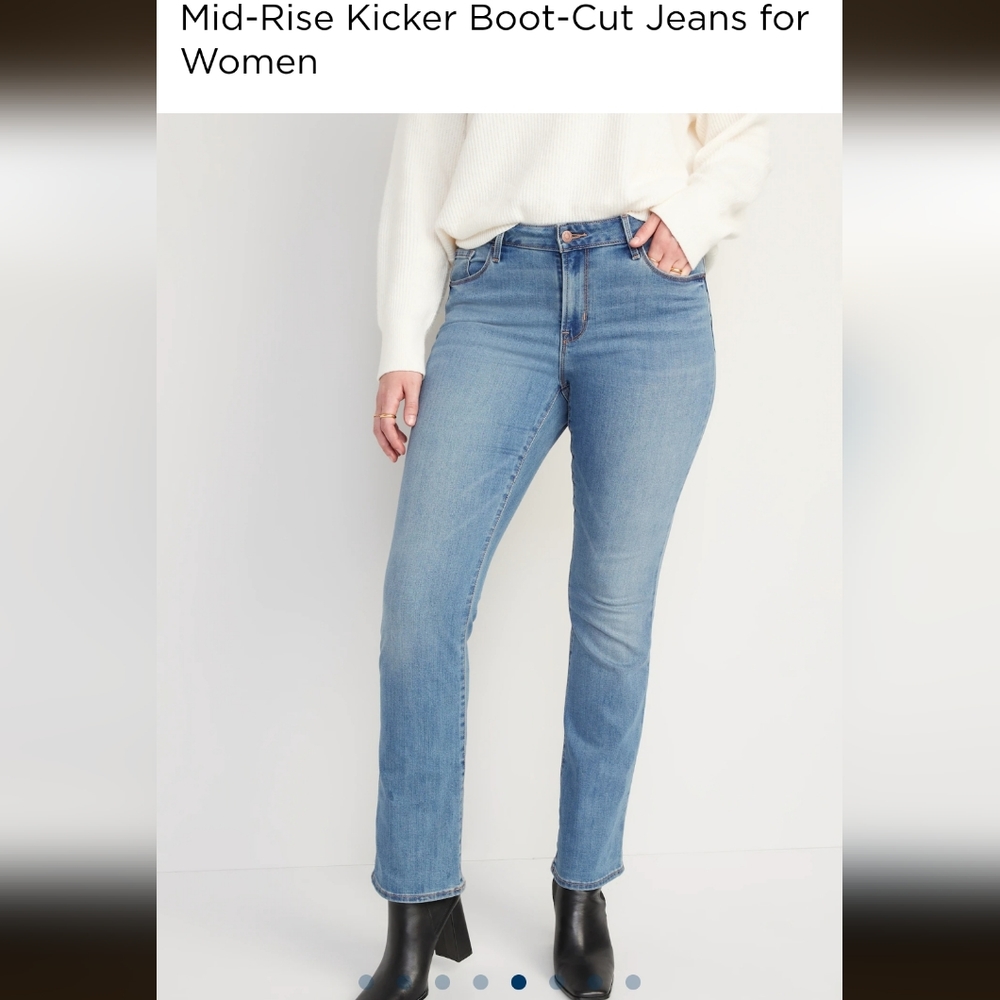 Old Navy Mid-Rise Kicker Boot-Cut Size 12
